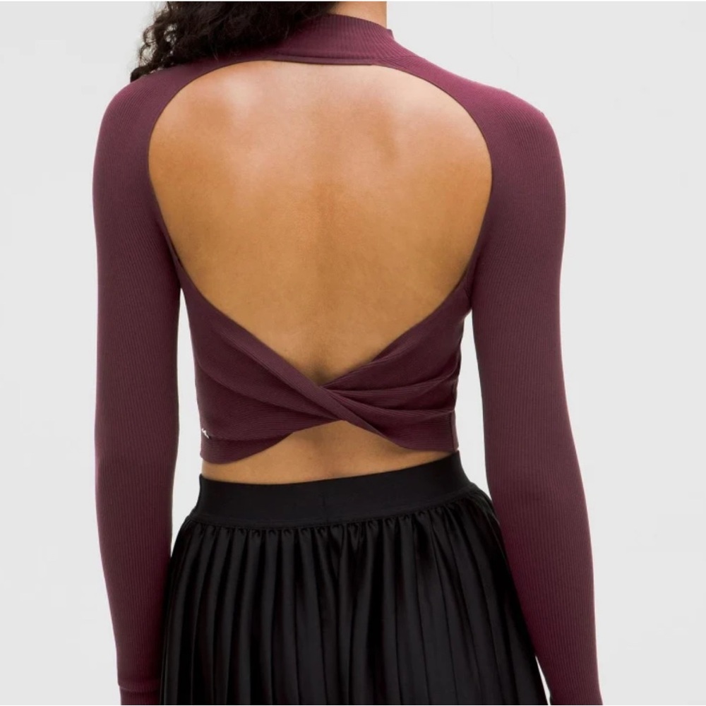 NWT Lululemon Ribbed-Knit Twist-Back Mockneck Sweater in Garnet Red - Size XL